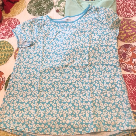 Lot of Three Size 10 Girls Shirts, Gap and Lands’ End - Picture 7 of 7